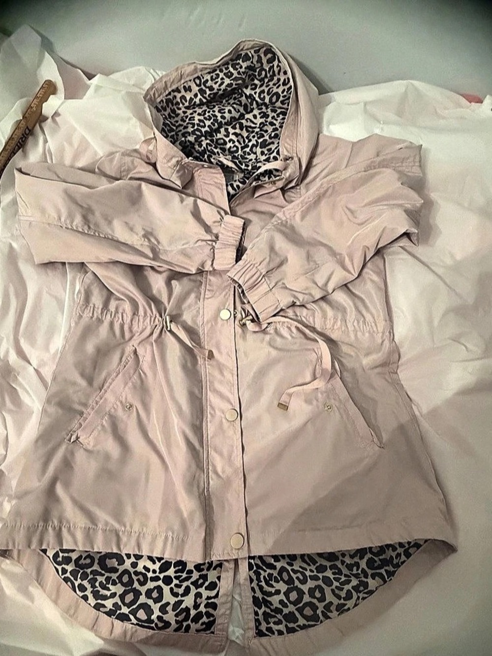 Time and Tru Blush Women’s L Leopard Print Lining Jacket/Raincoat
